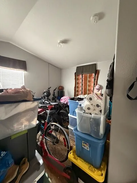 Chandler Mobile 16