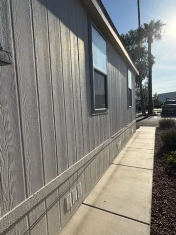 Chandler Mobile 5