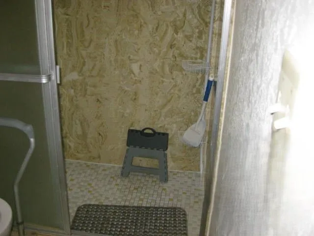 9057775