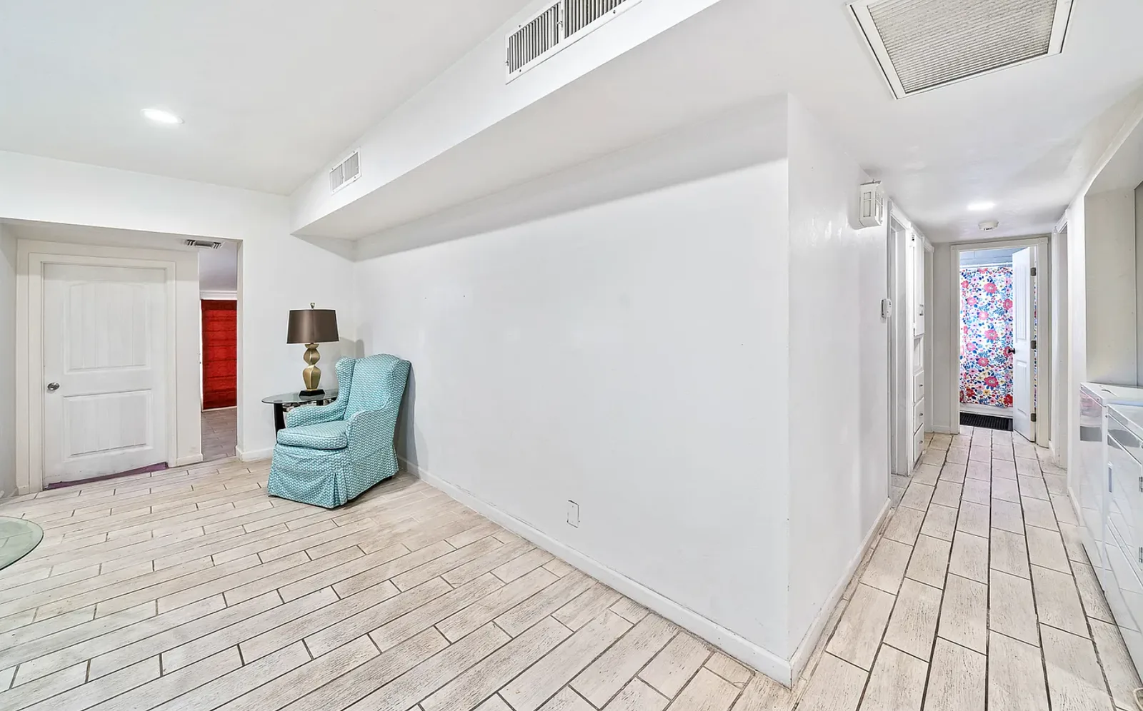 6219 E Rosewood St23