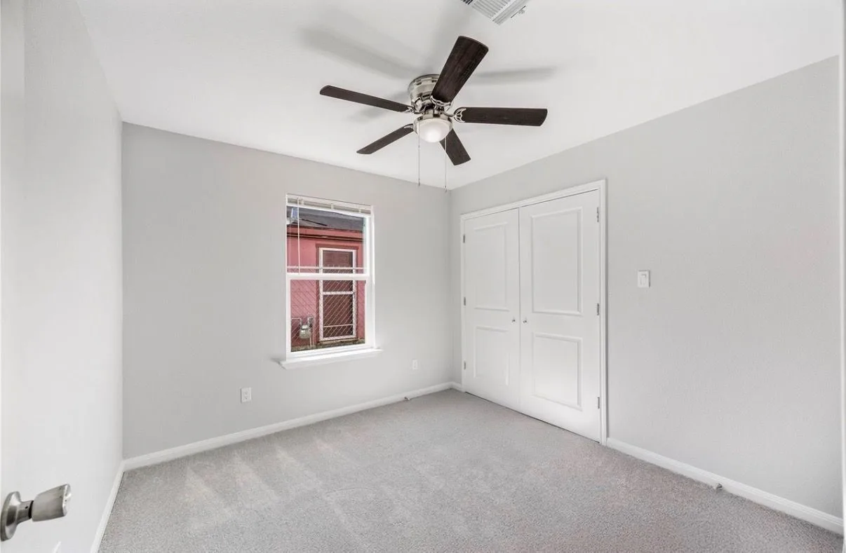 12611-s-coast-dr-houston-tx-77047-7