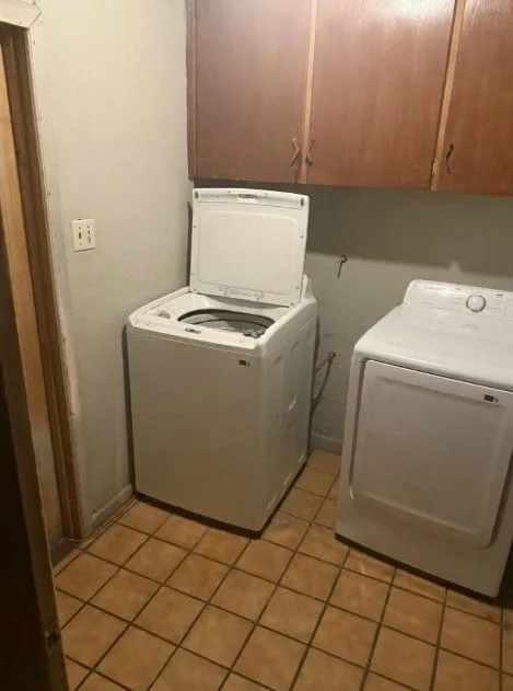 9085875