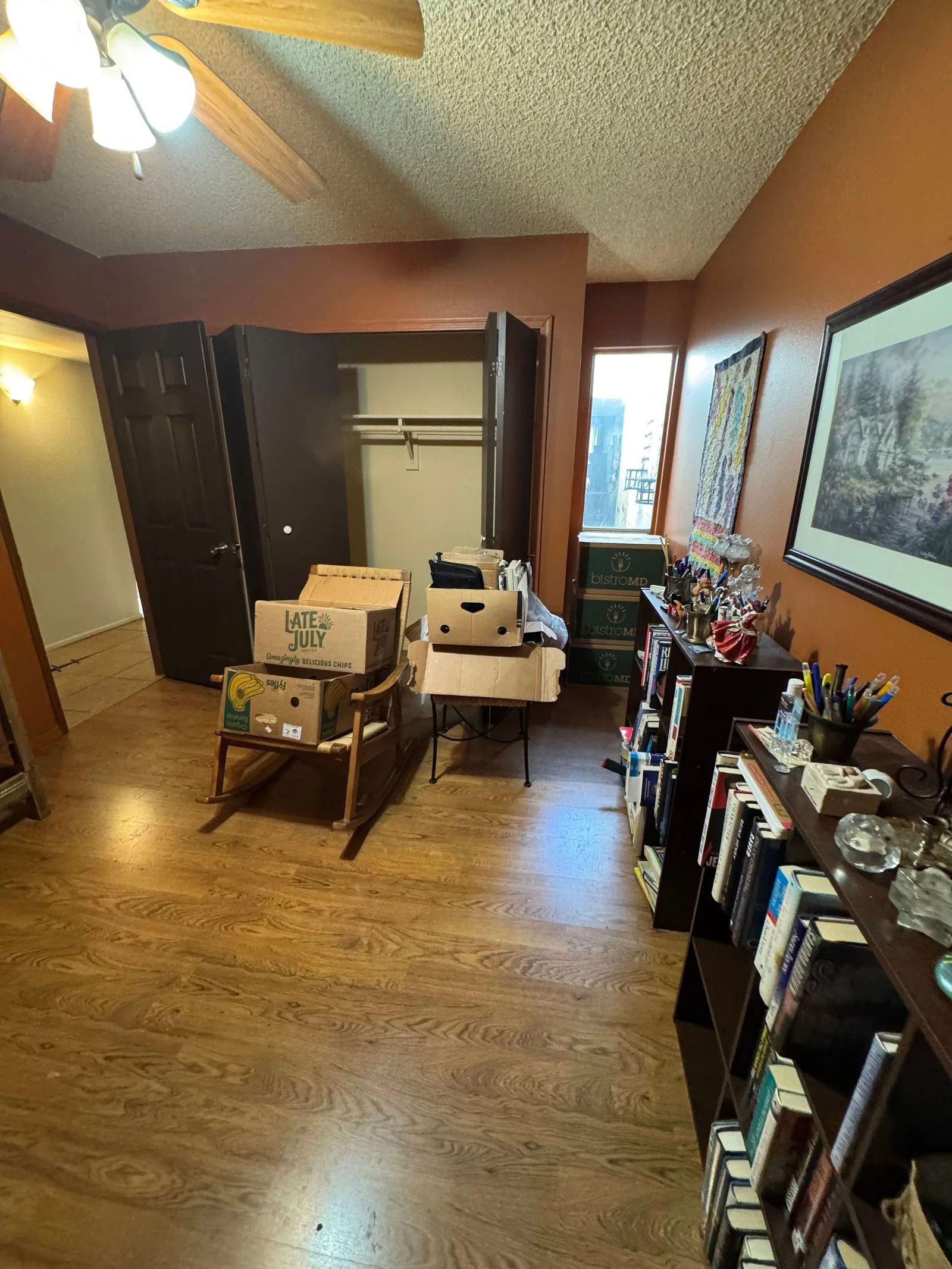 10 - 4751 Palmaire Dr