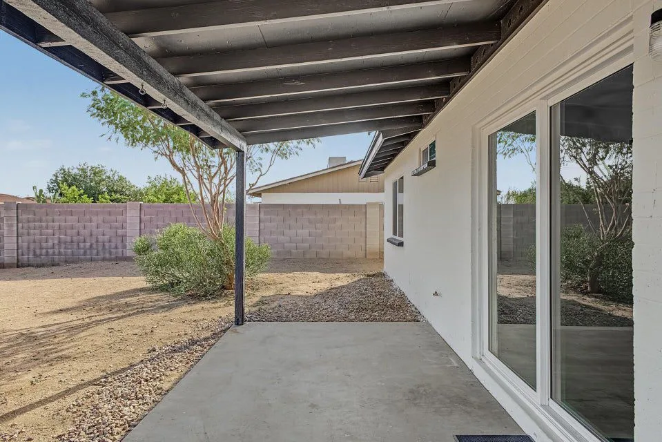 020 — 17605 N 9th Ave, Phoenix, AZ 85023