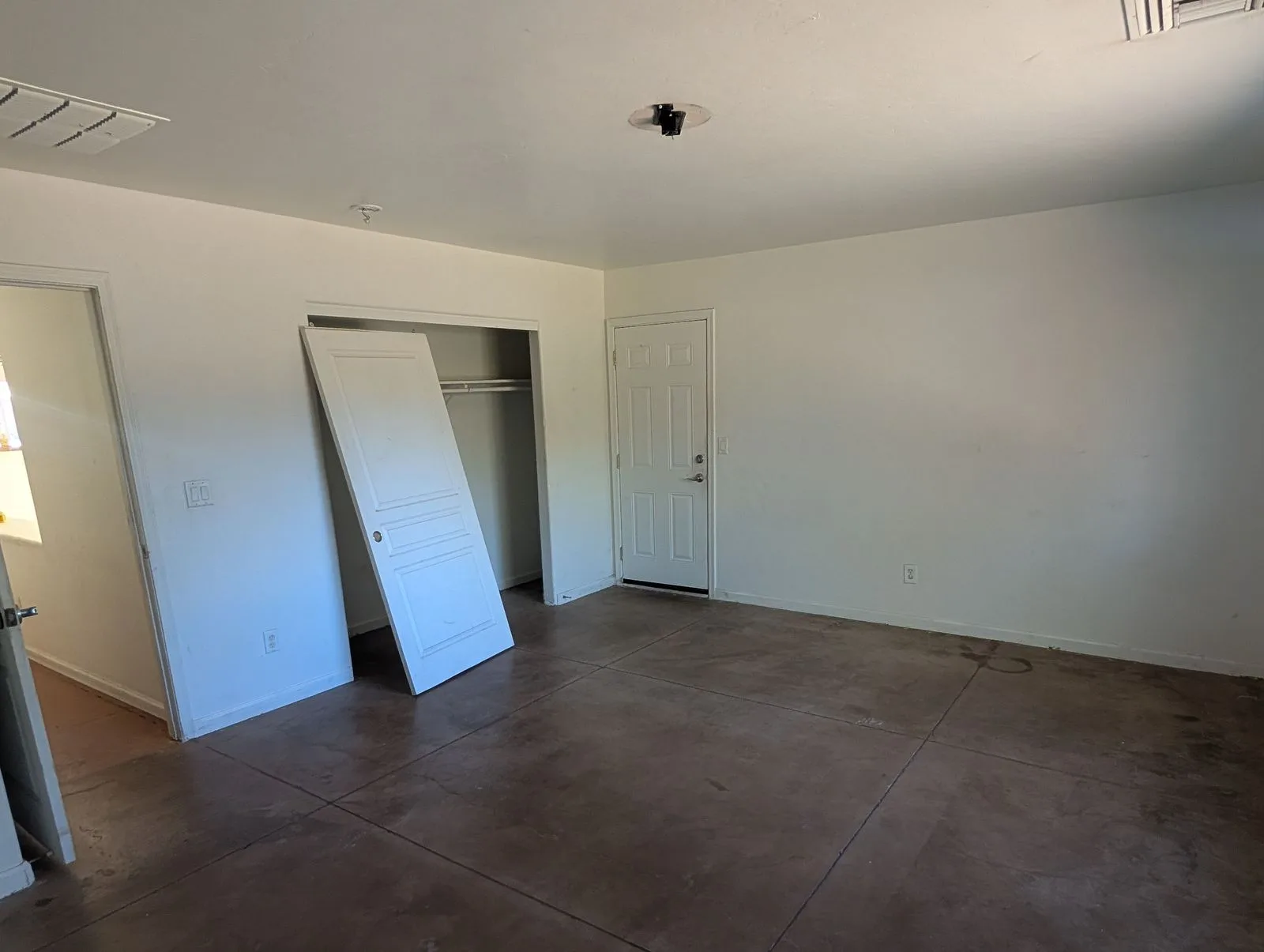 PXL_20261002_224325079 — 3445 E Blacklidge Dr, Tucson, AZ 85716