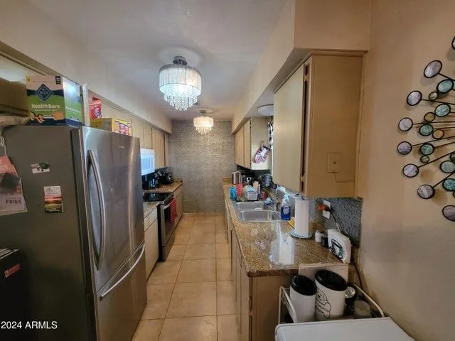 KITCHEN (1)