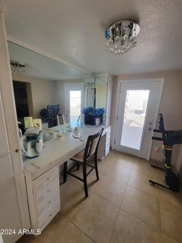 PRIMARY RESIDENCE VANITY