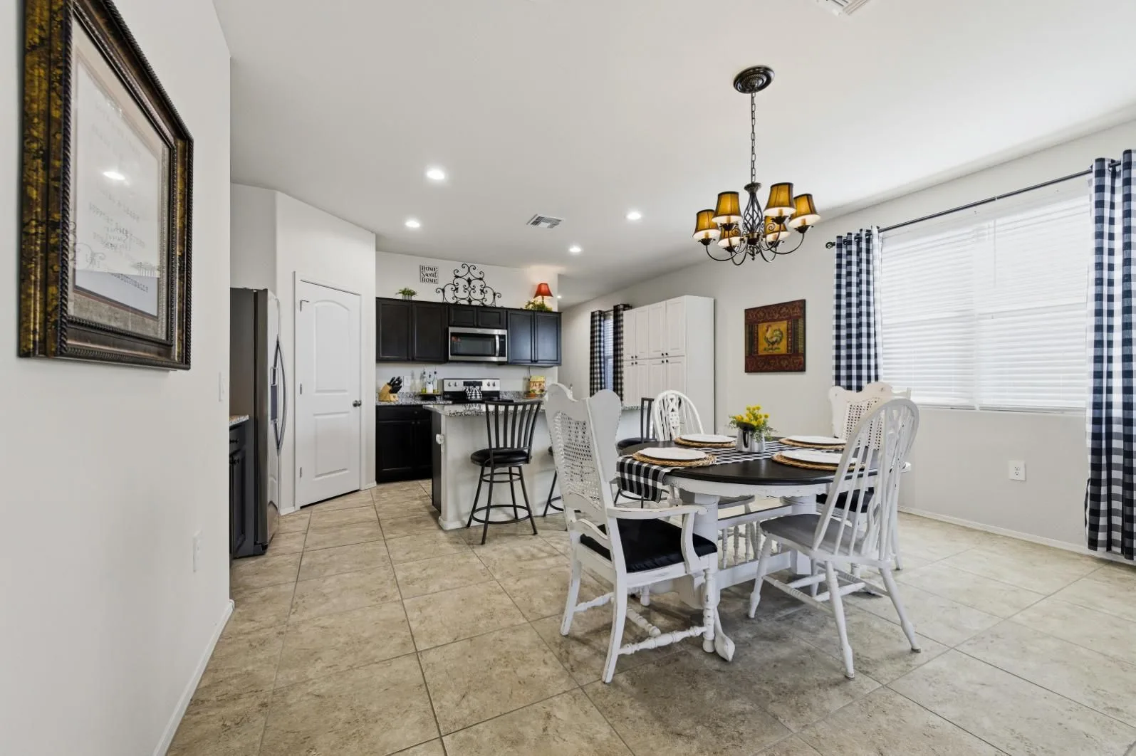 24-print-35251-W-San-Ildefanso-Ave-20