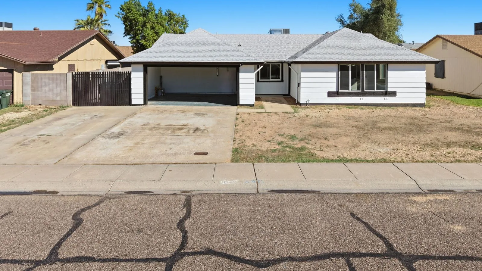 036 — 6420 W College Dr, Phoenix, AZ 85033
