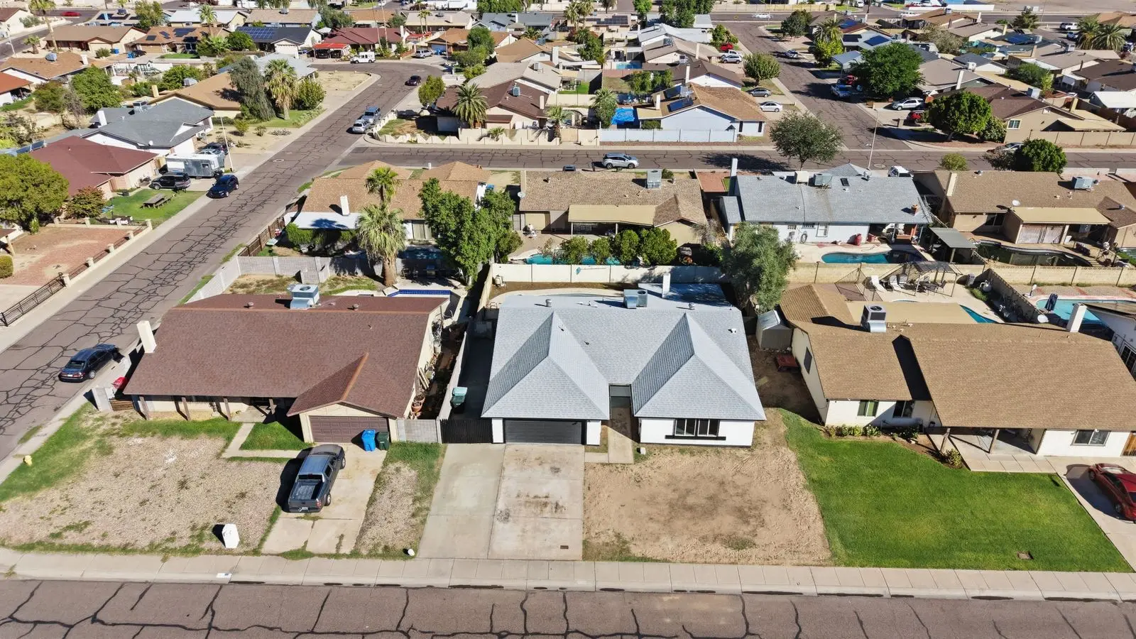 041 — 6420 W College Dr, Phoenix, AZ 85033