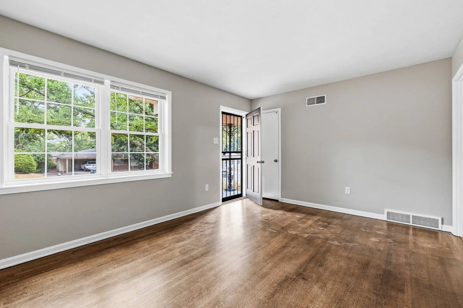 3723_Meritt_St-5