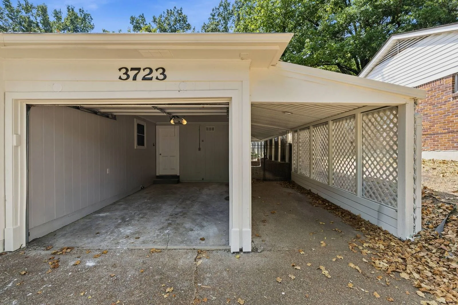 3723_Meritt_St-34