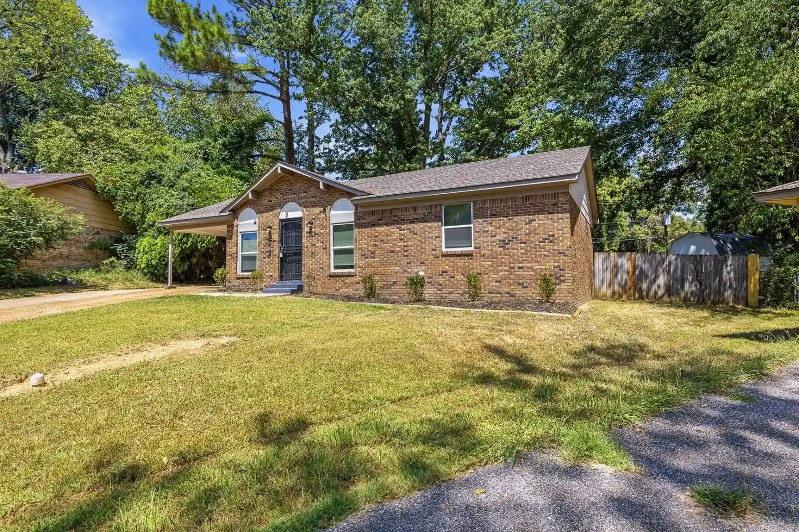 3718_Wordsworth_Ave-3