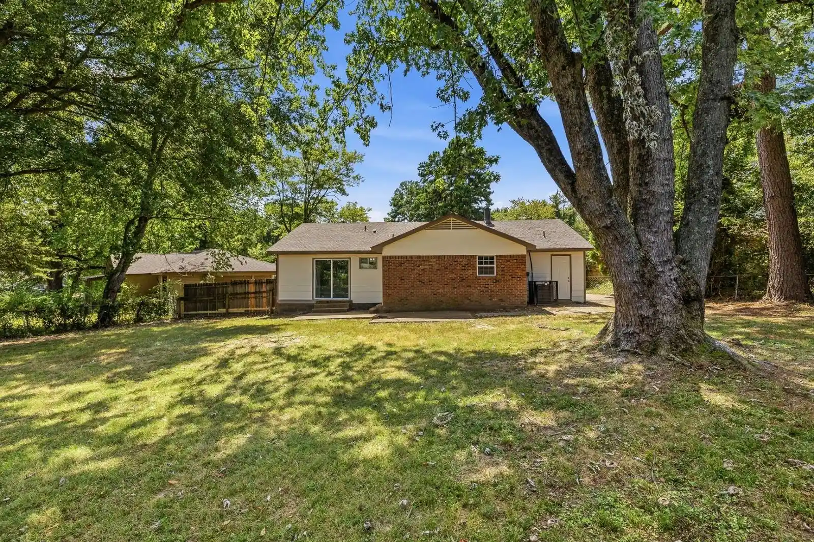 3718_Wordsworth_Ave-27