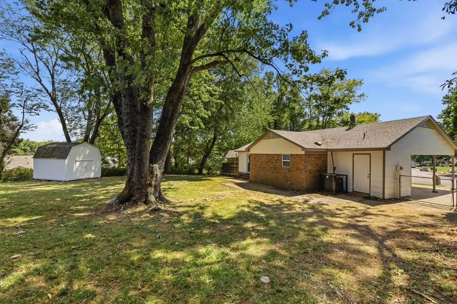 3718_Wordsworth_Ave-28
