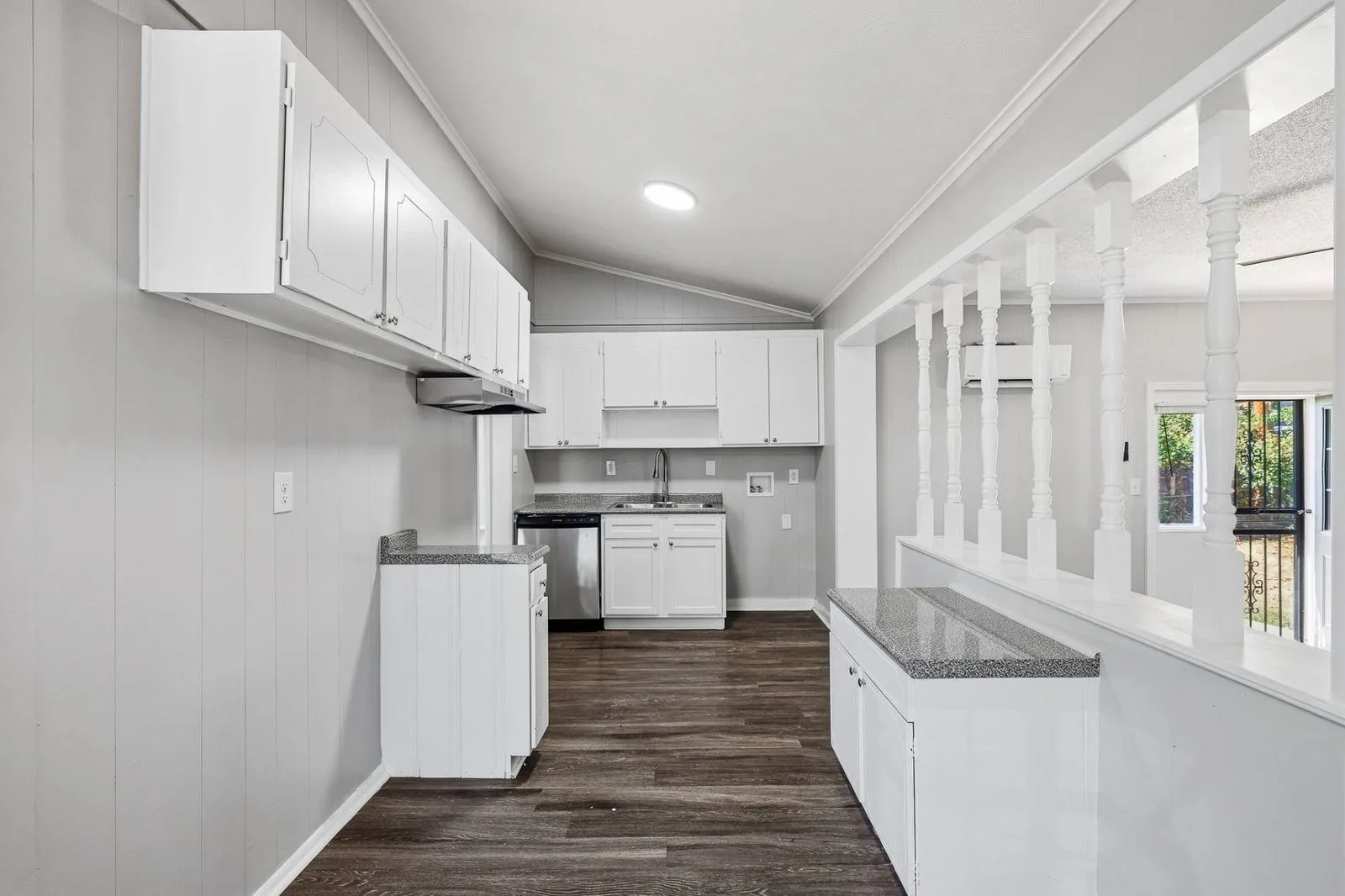 2278_Arlene_Ave-10