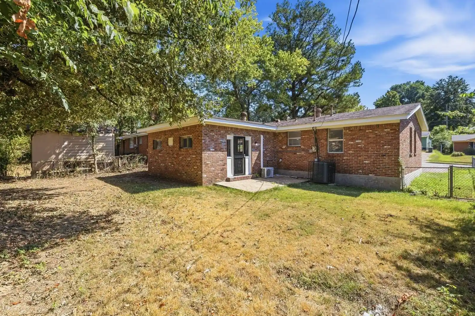 2278_Arlene_Ave-24