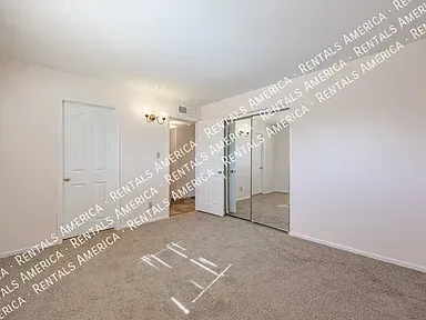 e6c6718359085604f4e86edc0694ca56-cc_ft_384