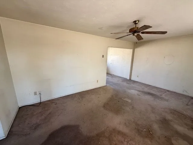 2026-09-05 – 6644 E Wilshire Dr – Before Photo 04