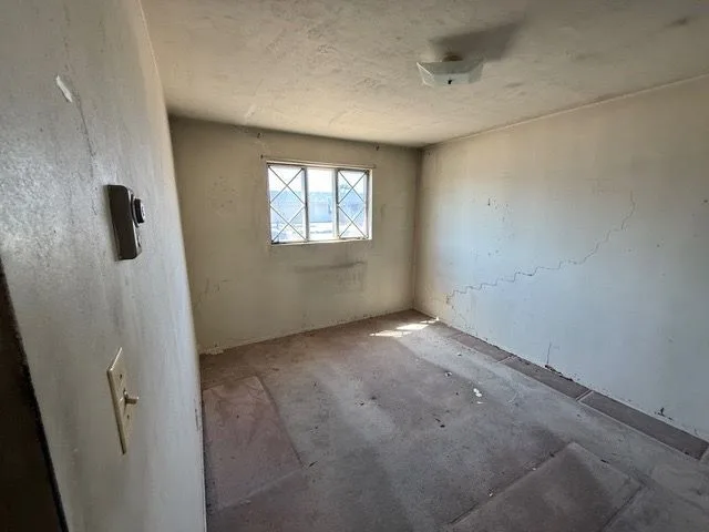 2026-09-05 – 6644 E Wilshire Dr – Before Photo 11