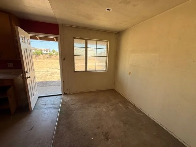 2026-09-05 – 6644 E Wilshire Dr – Before Photo 25
