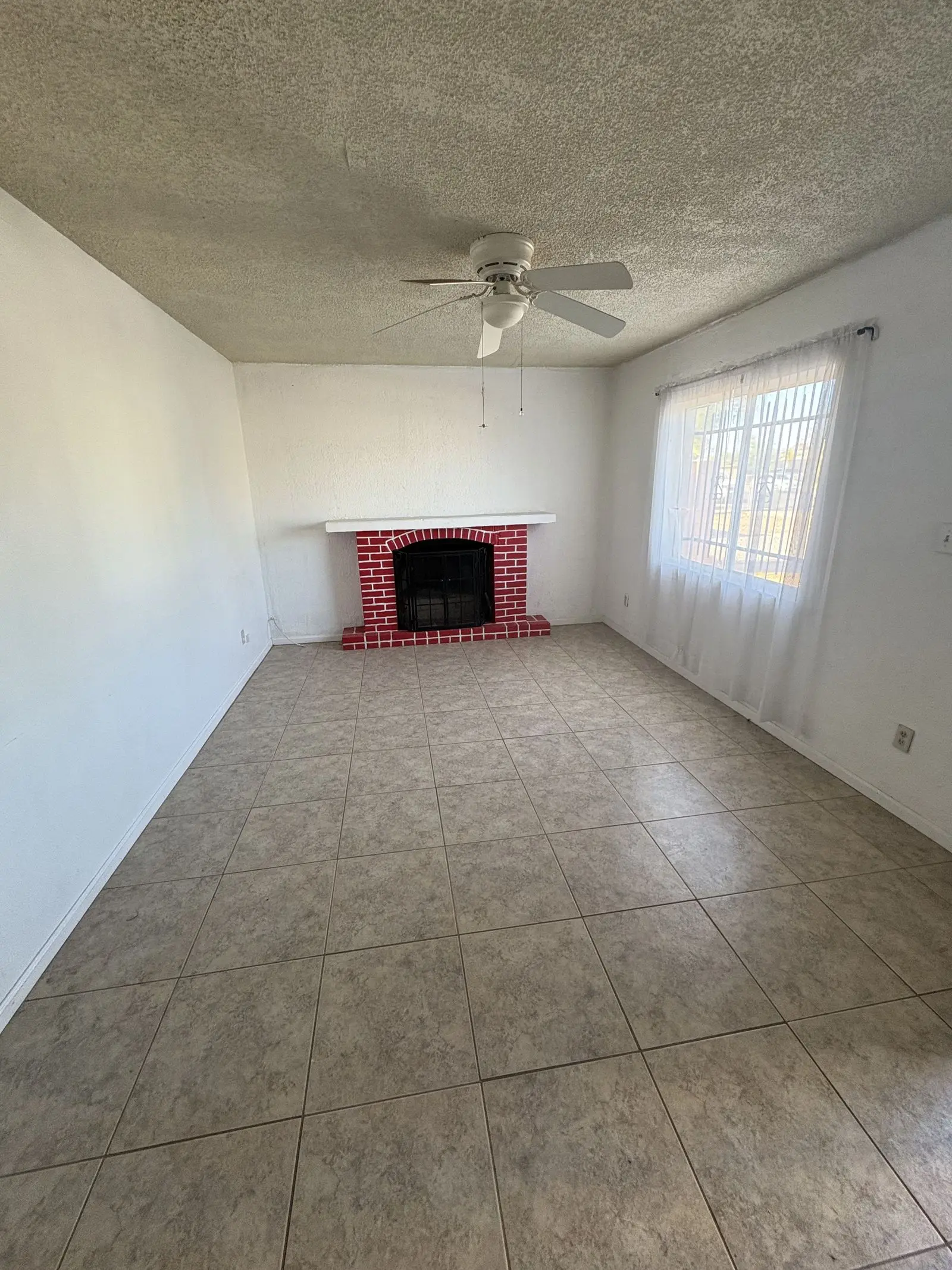 6626-n-54th-ave-glendale-az-85301-12 — 6626 N 54th Ave, Glendale, AZ 85301