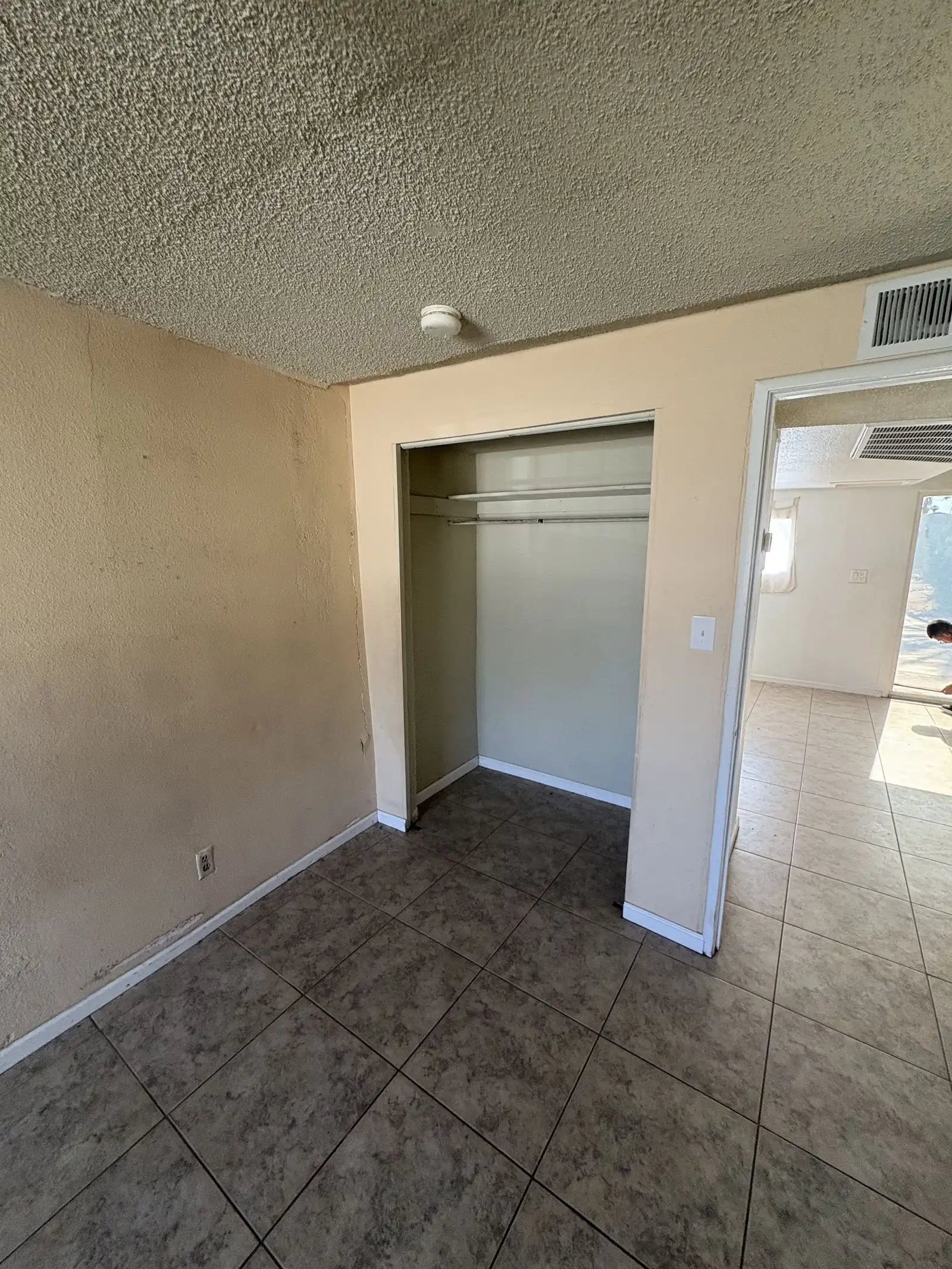 6626-n-54th-ave-glendale-az-85301-7 — 6626 N 54th Ave, Glendale, AZ 85301