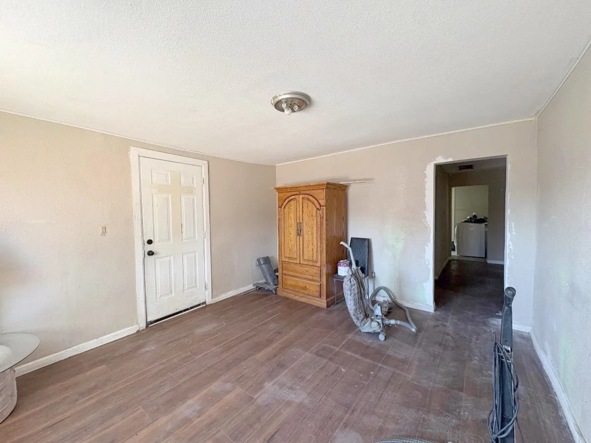 44535491-7013-99fe-dd91-15d2ec044860 — 543 Dallas St SE, Albuquerque, NM 87108