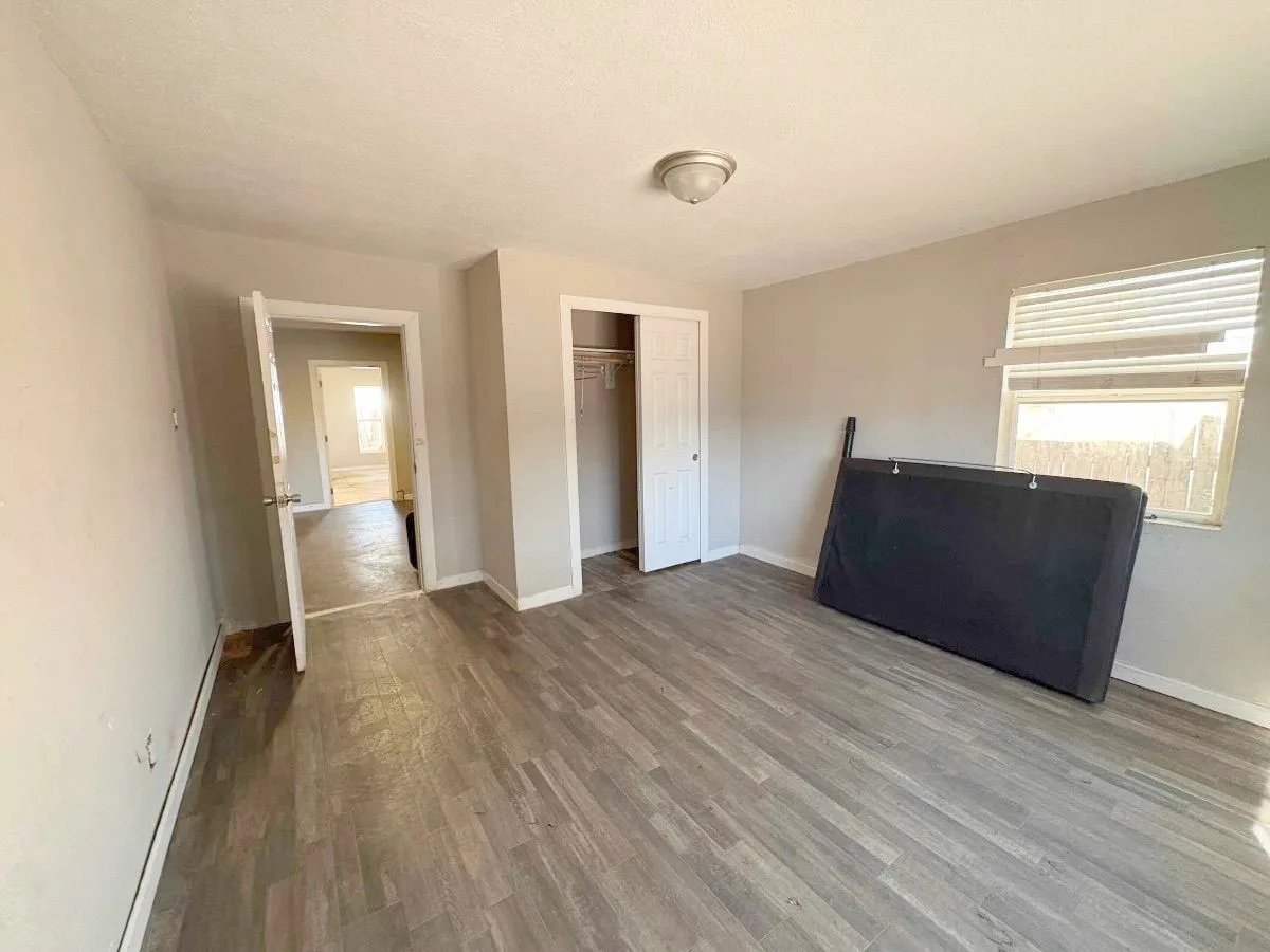 78ac836e-482b-7813-b0ce-aa51d80646a3 — 543 Dallas St SE, Albuquerque, NM 87108