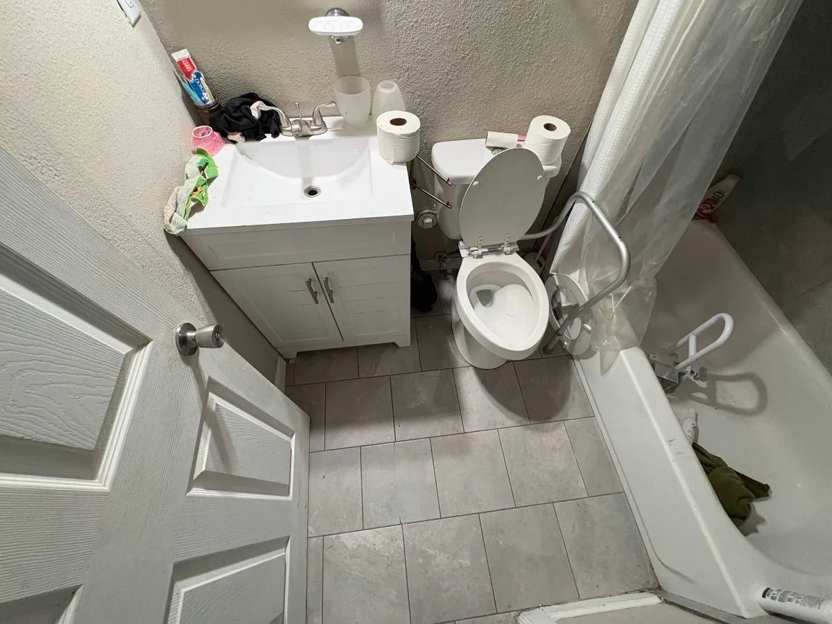 214c08a3-cda3-3a8d-cff0-0b8d69e48813 — 543 Dallas St SE, Albuquerque, NM 87108