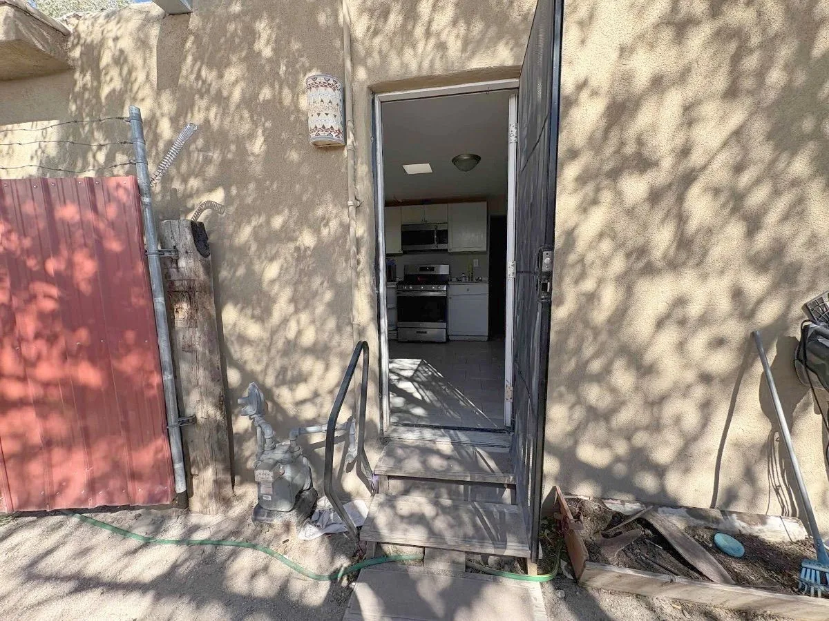 014dd8c1-781e-ce77-92d8-867028420857 — 543 Dallas St SE, Albuquerque, NM 87108