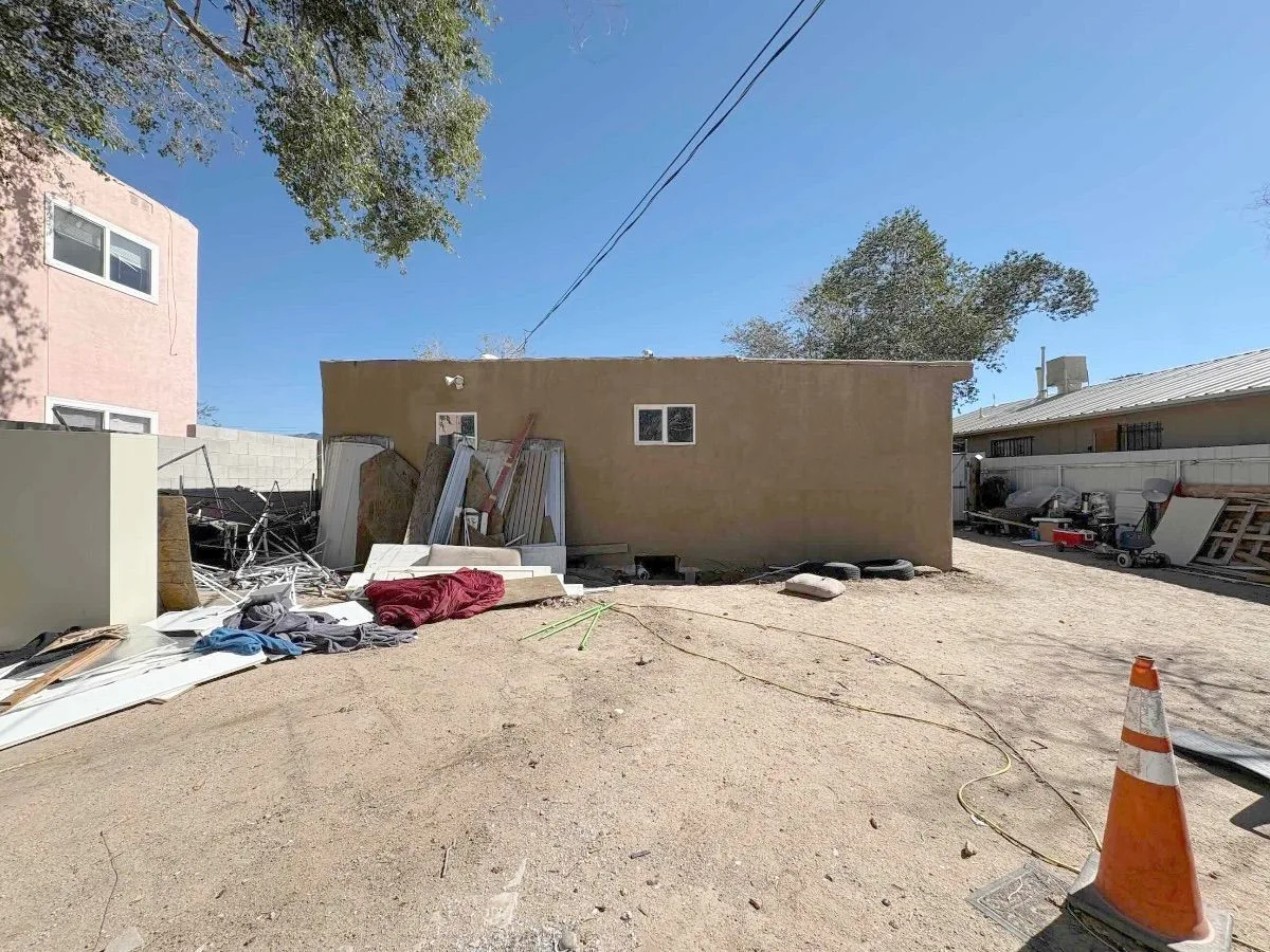 5f00476e-5a47-f2fb-4043-278c3c651096 — 543 Dallas St SE, Albuquerque, NM 87108