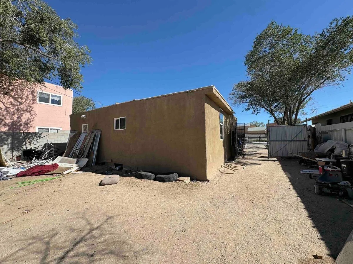 6fa0d4b2-d08b-5fc2-a38e-b364113469da — 543 Dallas St SE, Albuquerque, NM 87108