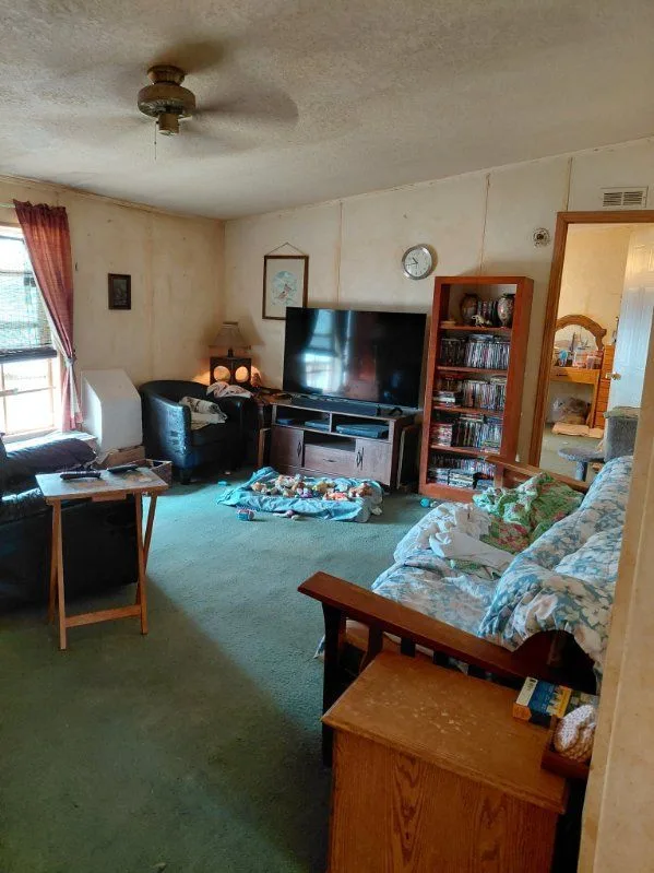 9 — 250 W Quail Rd, Paulden, AZ 86334