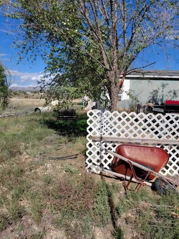 6 — 250 W Quail Rd, Paulden, AZ 86334