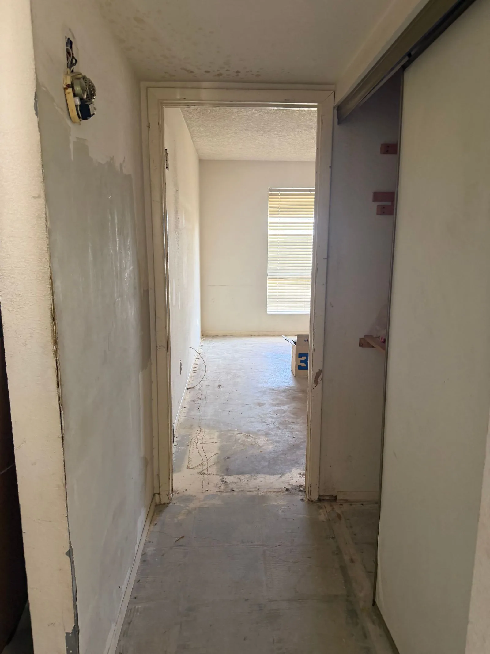 img_2183 — 15015 N 20th St, Phoenix, AZ 85022
