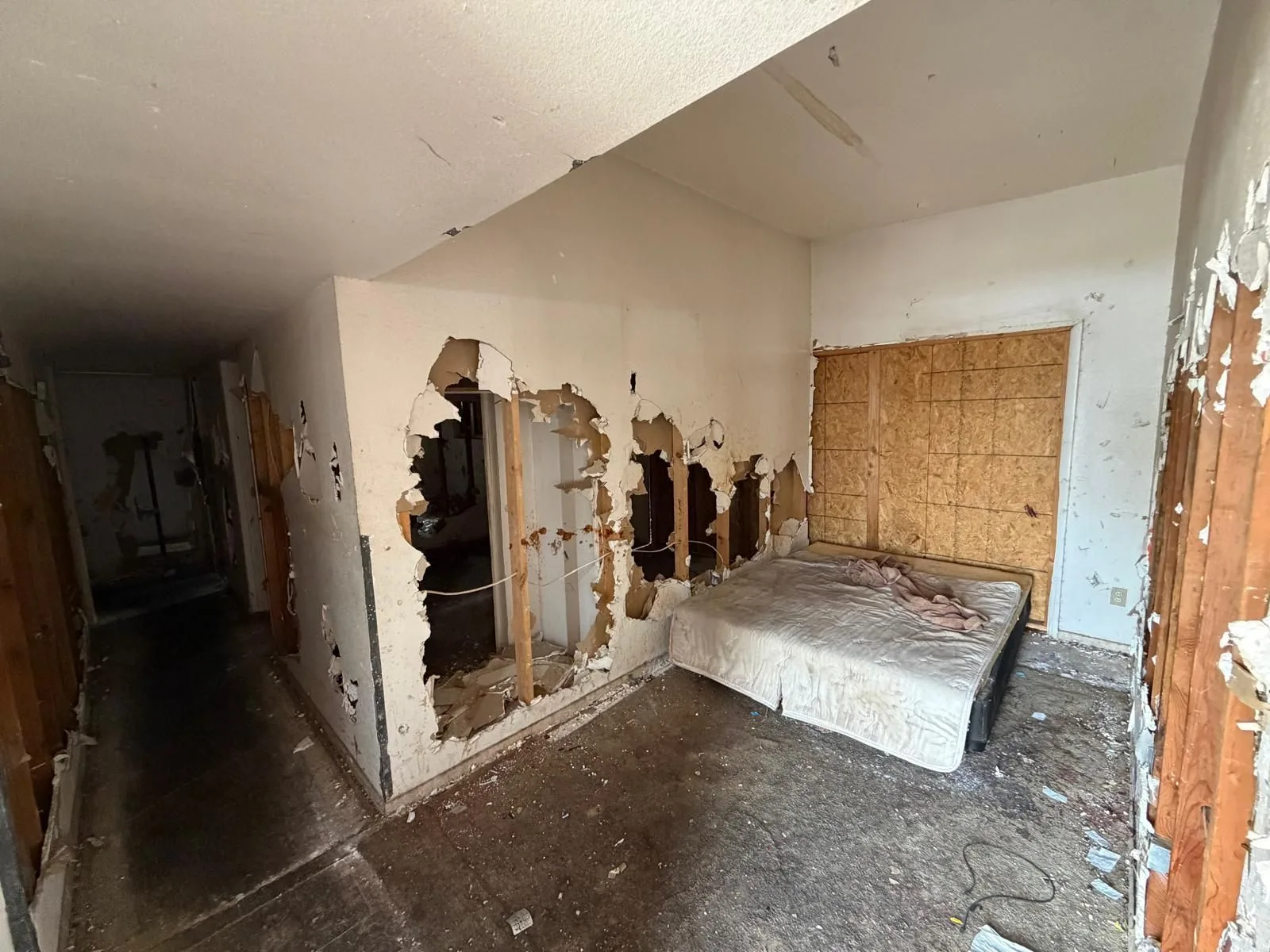 photo-10 — 5810 S 21st Dr, Phoenix, AZ 85041
