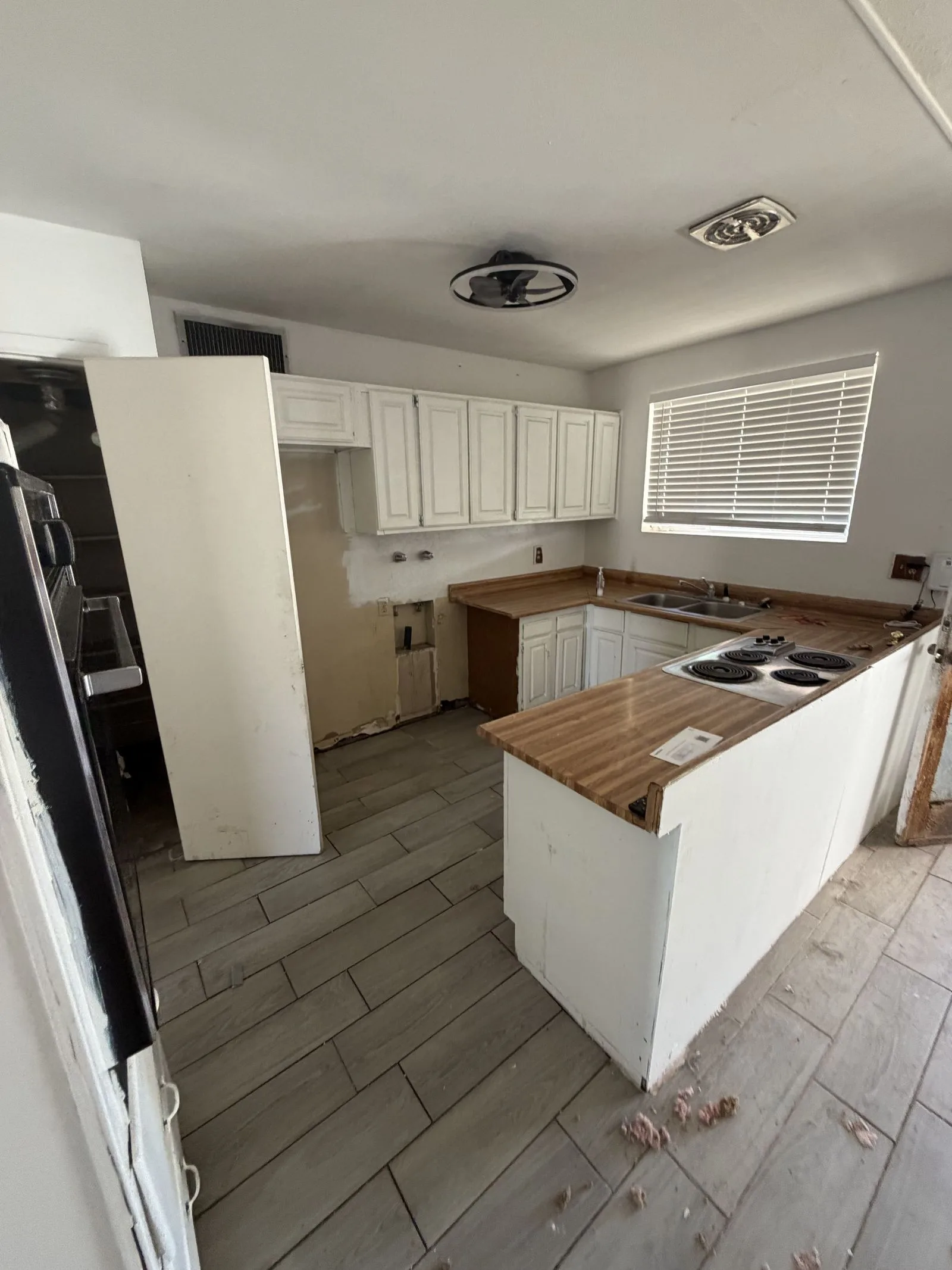 IMG_8094 — 3446 N 49th Ave, Phoenix, AZ 85031