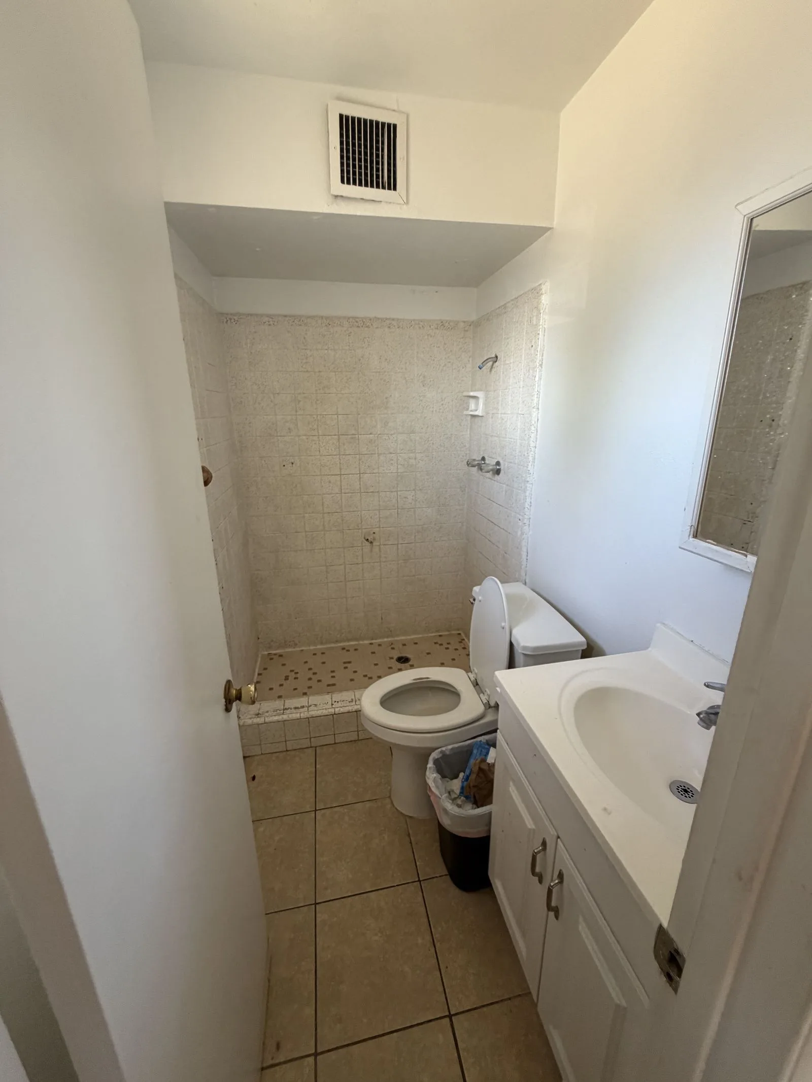 IMG_8100 — 3446 N 49th Ave, Phoenix, AZ 85031