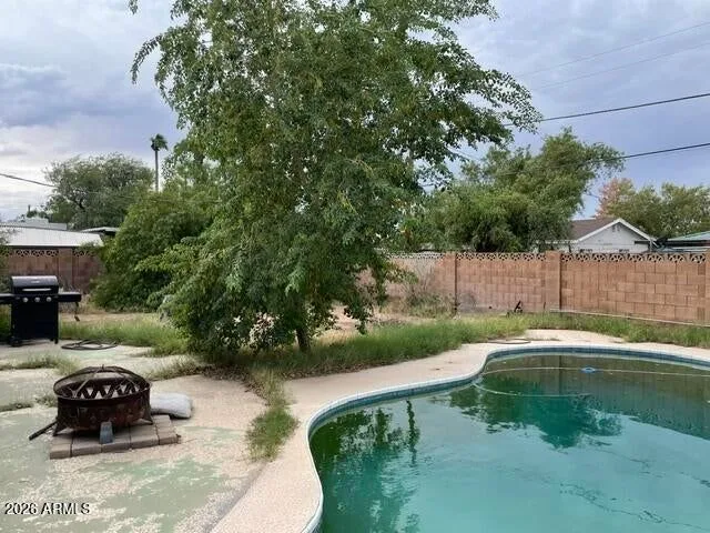 20261019151229589271000000-o — 2416 N 39th St, Phoenix, AZ 85008