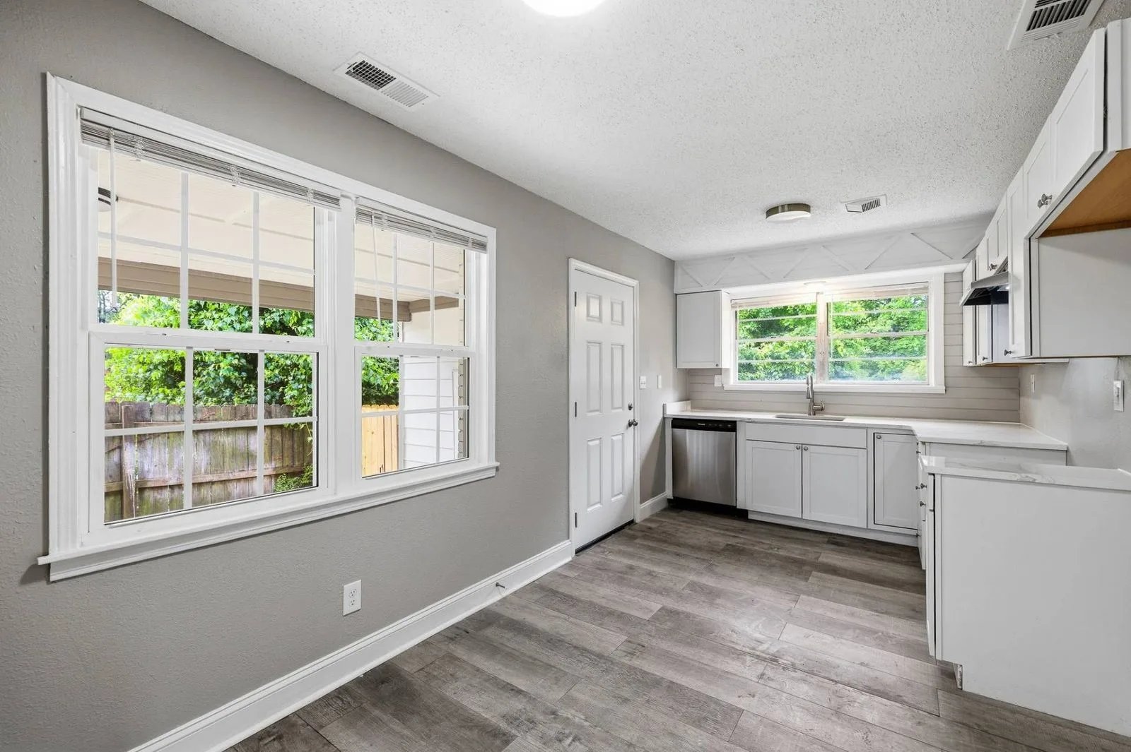 36_W_Emory_Rd-13 — 36 W Emory Dr, Memphis, TN 38109