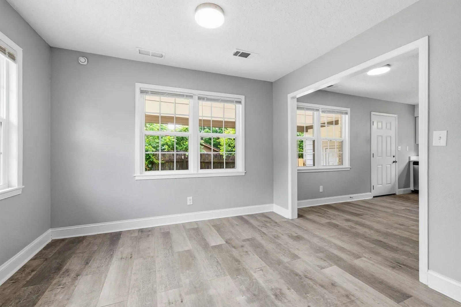 36_W_Emory_Rd-9 — 36 W Emory Dr, Memphis, TN 38109