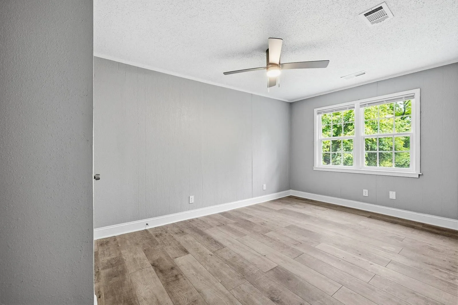 36_W_Emory_Rd-19 — 36 W Emory Dr, Memphis, TN 38109