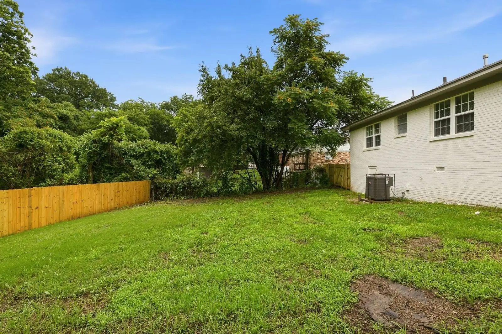 36_W_Emory_Rd-27 — 36 W Emory Dr, Memphis, TN 38109