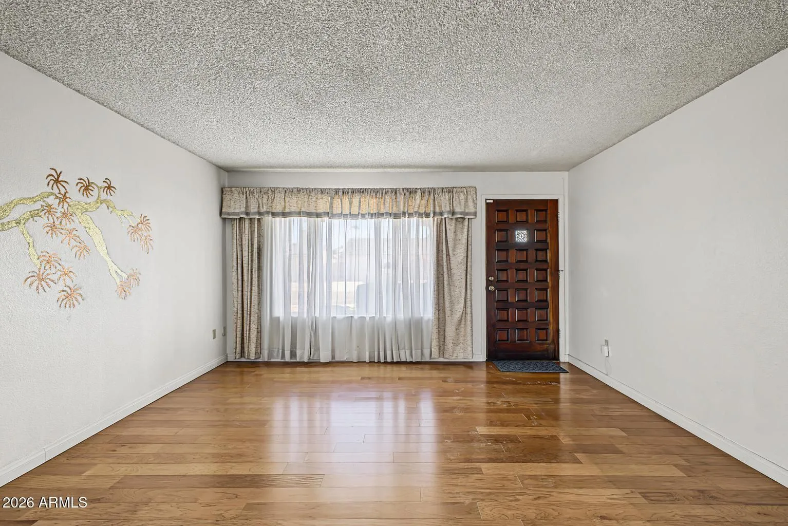 20261015160617199119000000-o — 3402 E Paradise Dr, Phoenix, AZ 85028