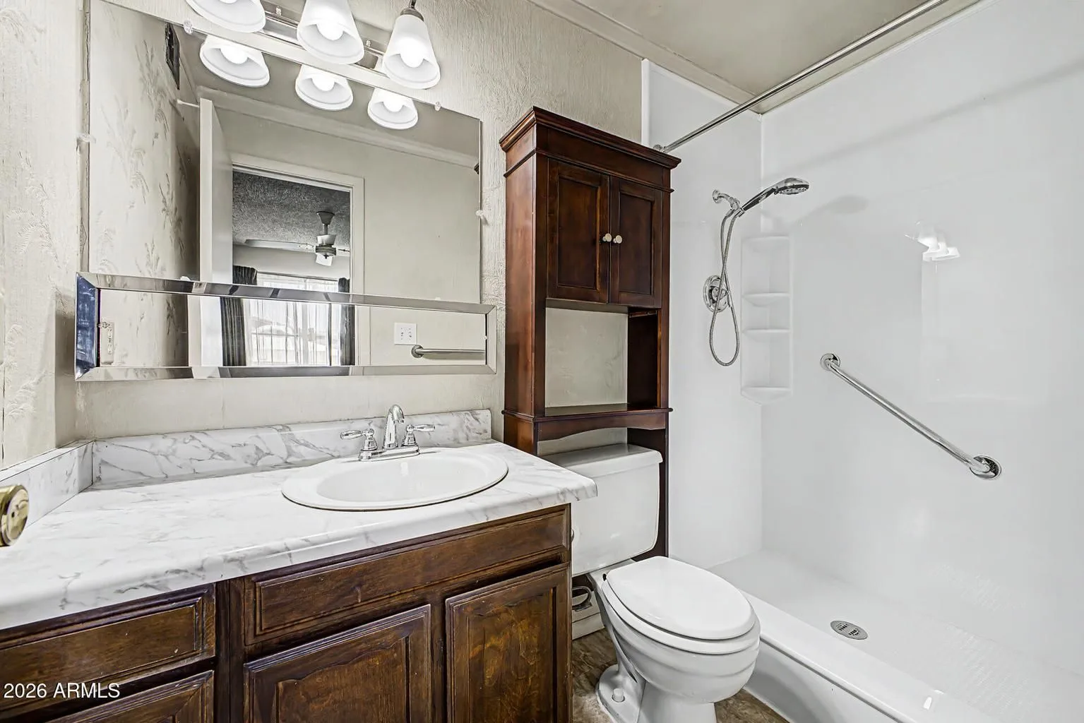 20261015160809180927000000-o — 3402 E Paradise Dr, Phoenix, AZ 85028