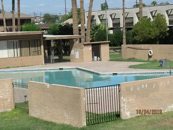 a2eb913f66229e381de304ad9e339ea2-cc_ft_576 — 2408 W Campbell Ave, Apt 320, Phoenix, AZ 85015
