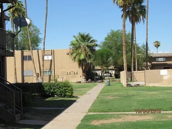 b6c40feb8afabd3cec9c9dfdd8701313-cc_ft_576 — 2408 W Campbell Ave, Apt 320, Phoenix, AZ 85015