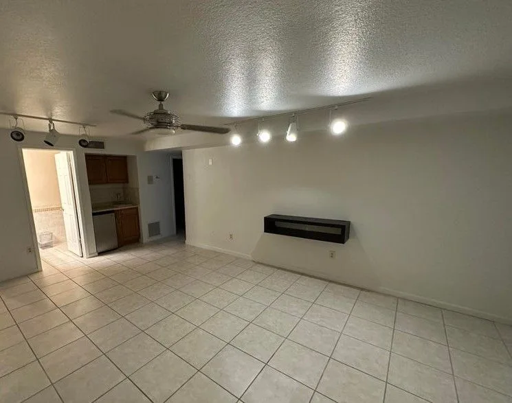 20251015050851034350000000-o — 5726 W Ivanhoe St, Chandler, AZ 85226