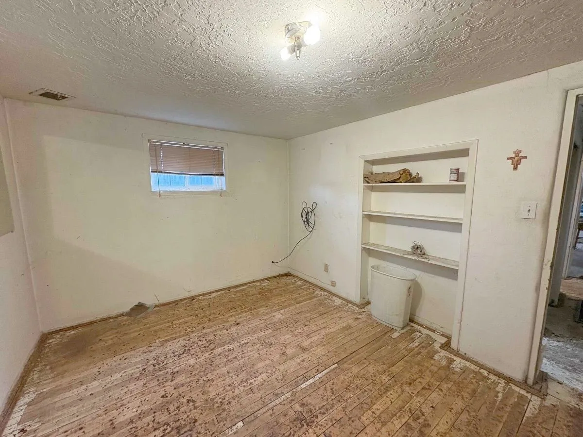1d7e82ef-1ce8-6962-cd50-ac6b1c89da98 — 244 Atrisco Dr SW, A, Albuquerque, NM 87105